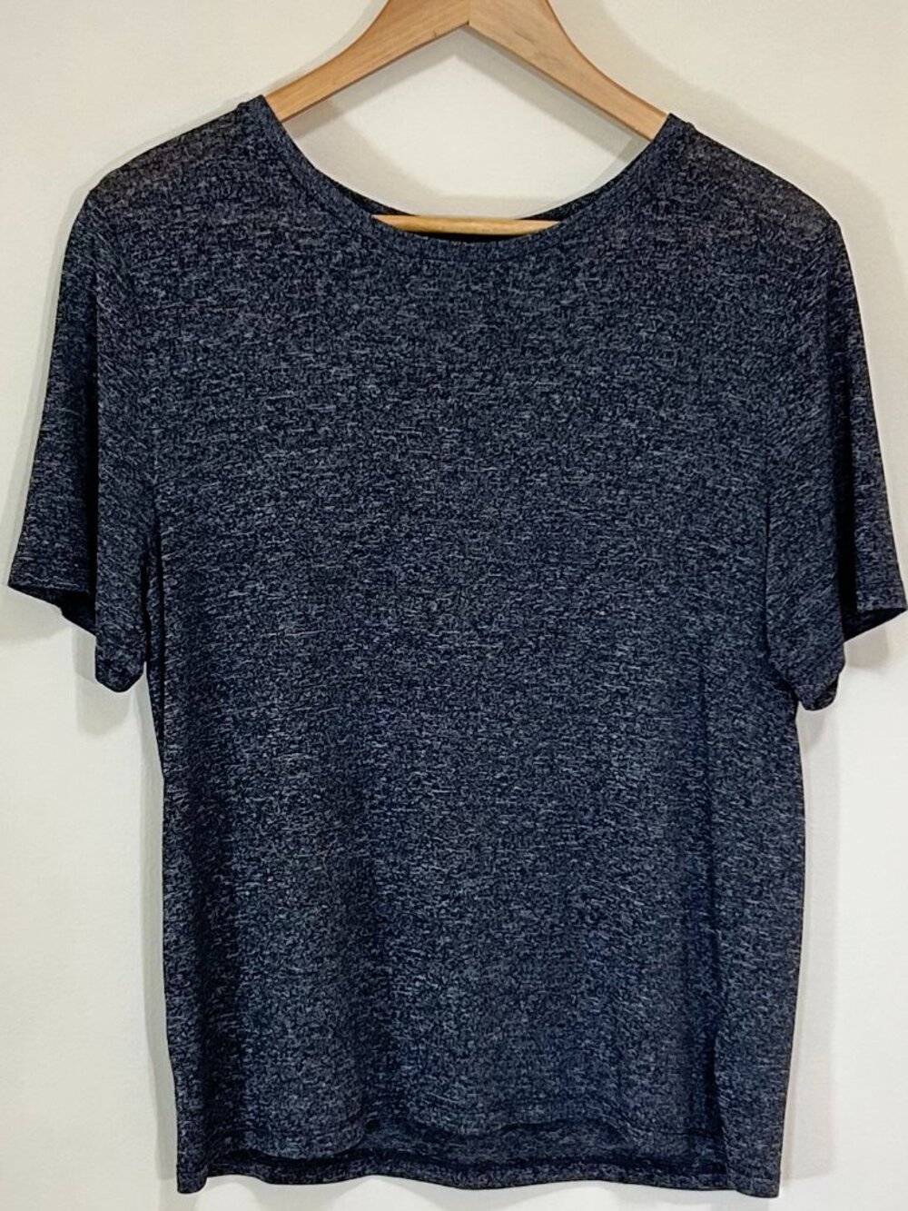 Aritzia Babaton Short Sleeve Top Heathered Grey Size M